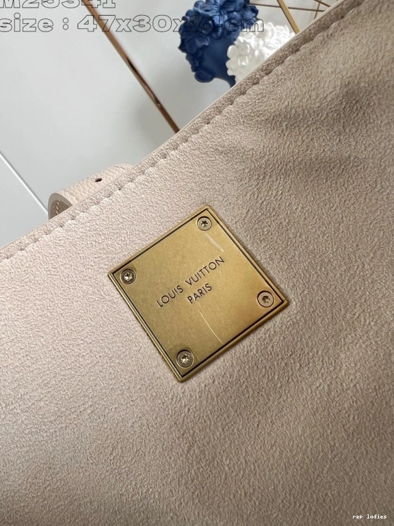 Cheap MM-47*30*14CM Low Cabas Key VUITTON LOUIS 1218